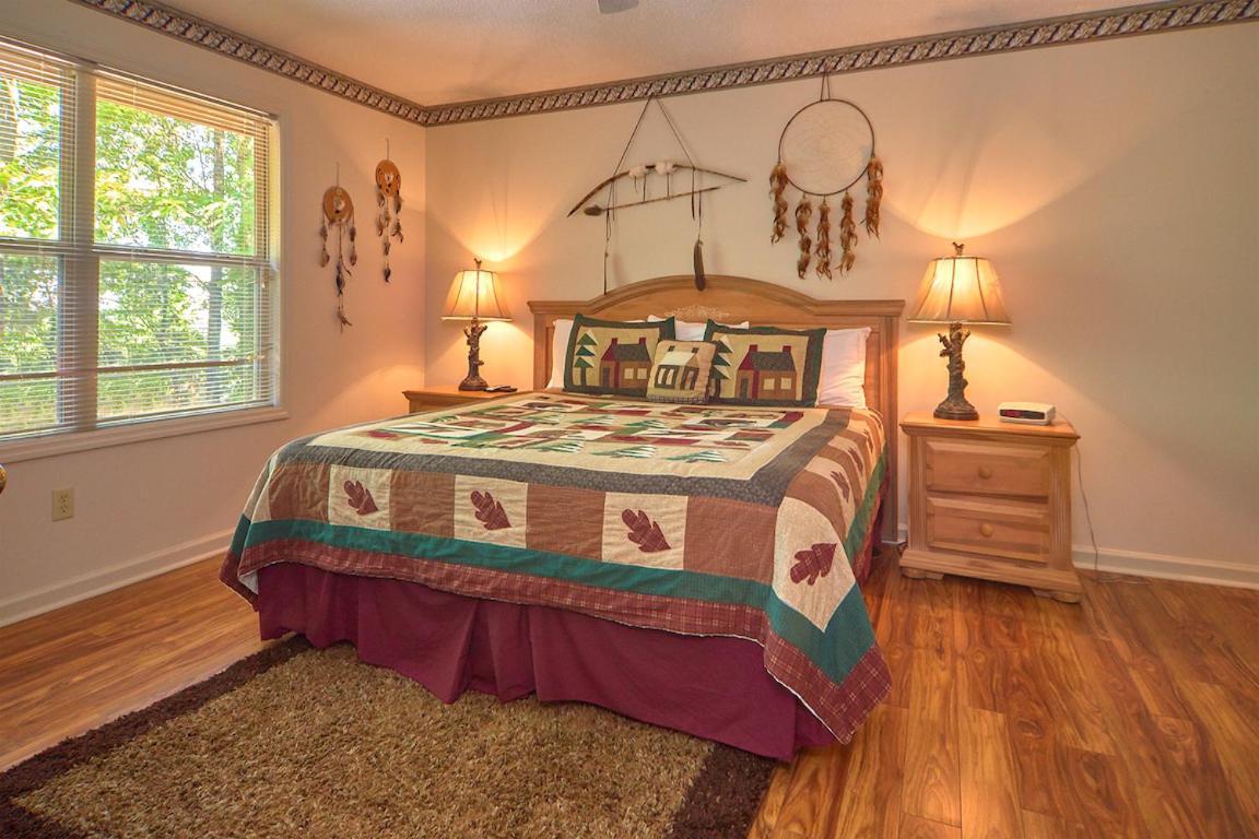 Mountain Hideaway Villa Гетлинбург Екстериор снимка